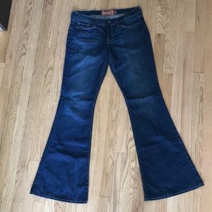 Lucky Jeans Legend Bellbottom (never worn)